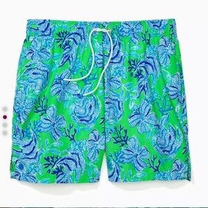 Lilly Pulitzer Mens Swim Trunks in Cabana Green Keepin It Reel. NWT Size Medium